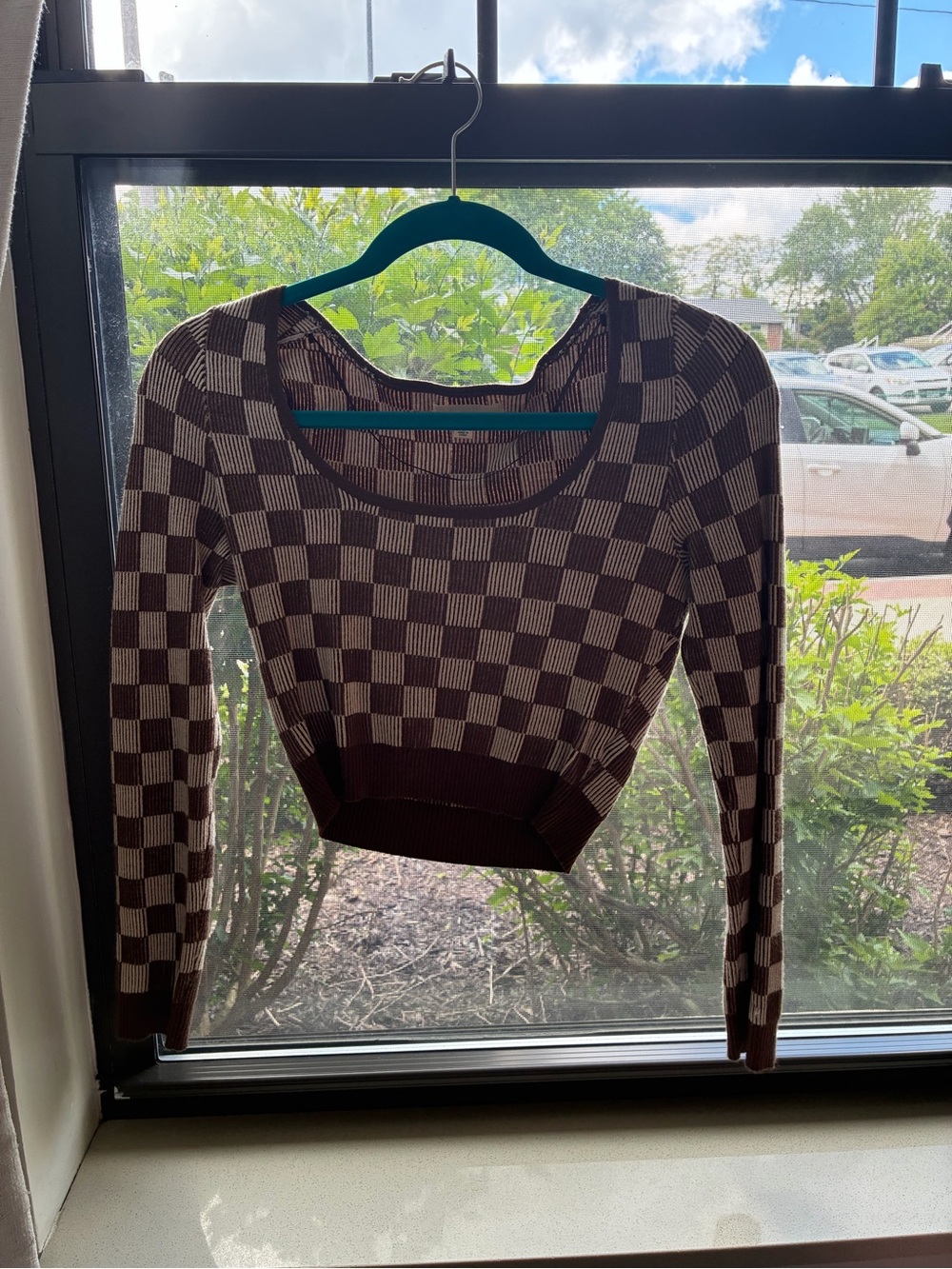PacSun Brown and Cream Checkerboard Long Sleeve Crop Top